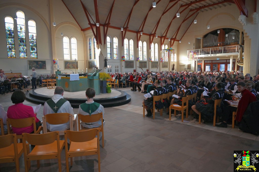 ../Images/Kerkmis 66 jaar Kaninefaaten 032.jpg
